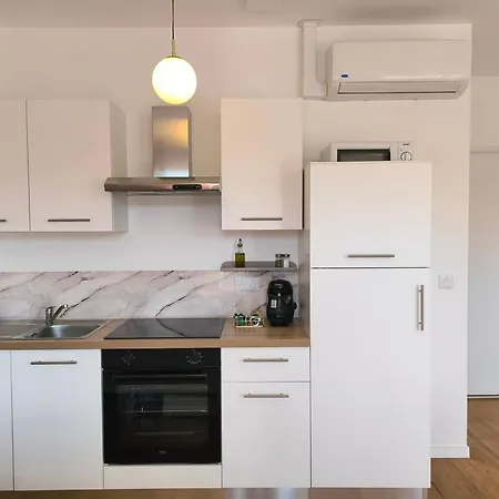 Apartment L'eclat Vue Sur Rhone , Acces Directe A La Via Rhona, Clim Sault-Brenaz